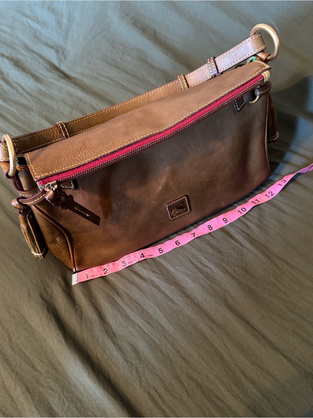 Dooney & Bourke Brown Leather Shoulder Bag with Red Trim - Picture 4 of 9